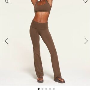 Skims Outdoor Foldover Leggings Cocoa size XXS